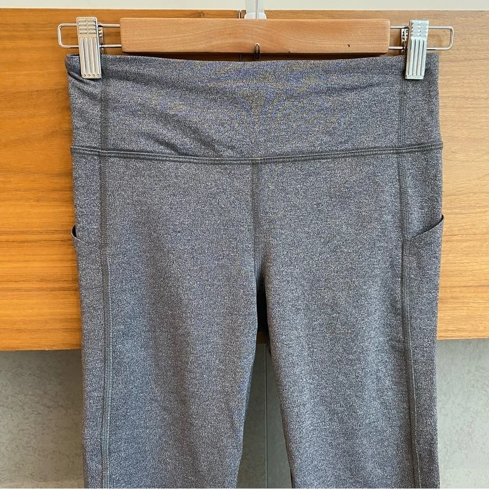 Lululemon Women’s Pace Rival Crop 22’ Leggings, Size 4
